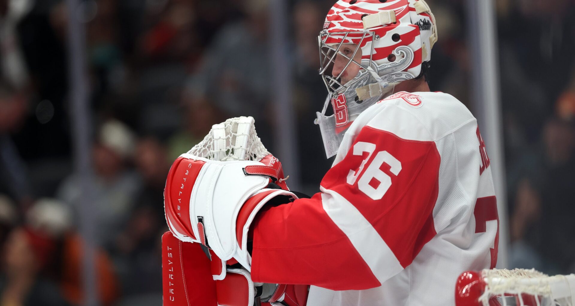 Red Wings Week Ahead: Schedule & Storylines - McLellan Calls Out the Team, Milestones & More - The Hockey Writers - Detroit Red Wings