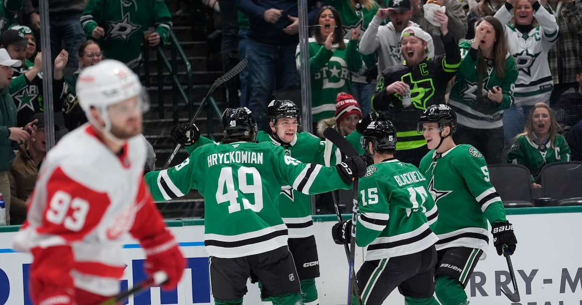 Dallas can tie 1999 team’s record streak with win