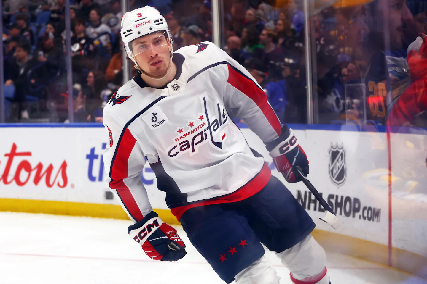 Chychrun’s late winner lifts Capitals, snaps Sabres’ 8-game win streak