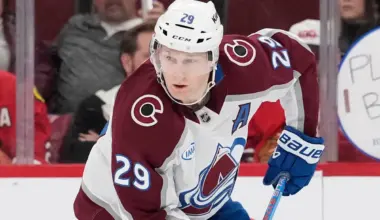 Nathan MacKinnon leads Avalanche to playoff berth, extends streak as Colorado hits 100 points