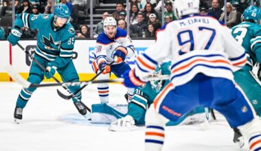 Sharks Snap Losing Streak! Mukhamadullin Scores Late Goal in 5-4 Win