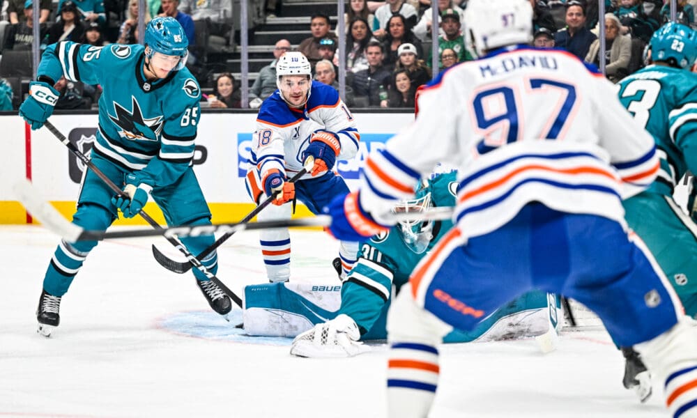 Sharks Snap Losing Streak! Mukhamadullin Scores Late Goal in 5-4 Win