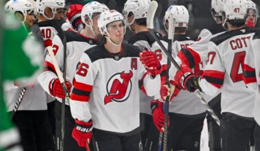 Devils Hold Off Stars For 6-4 Win