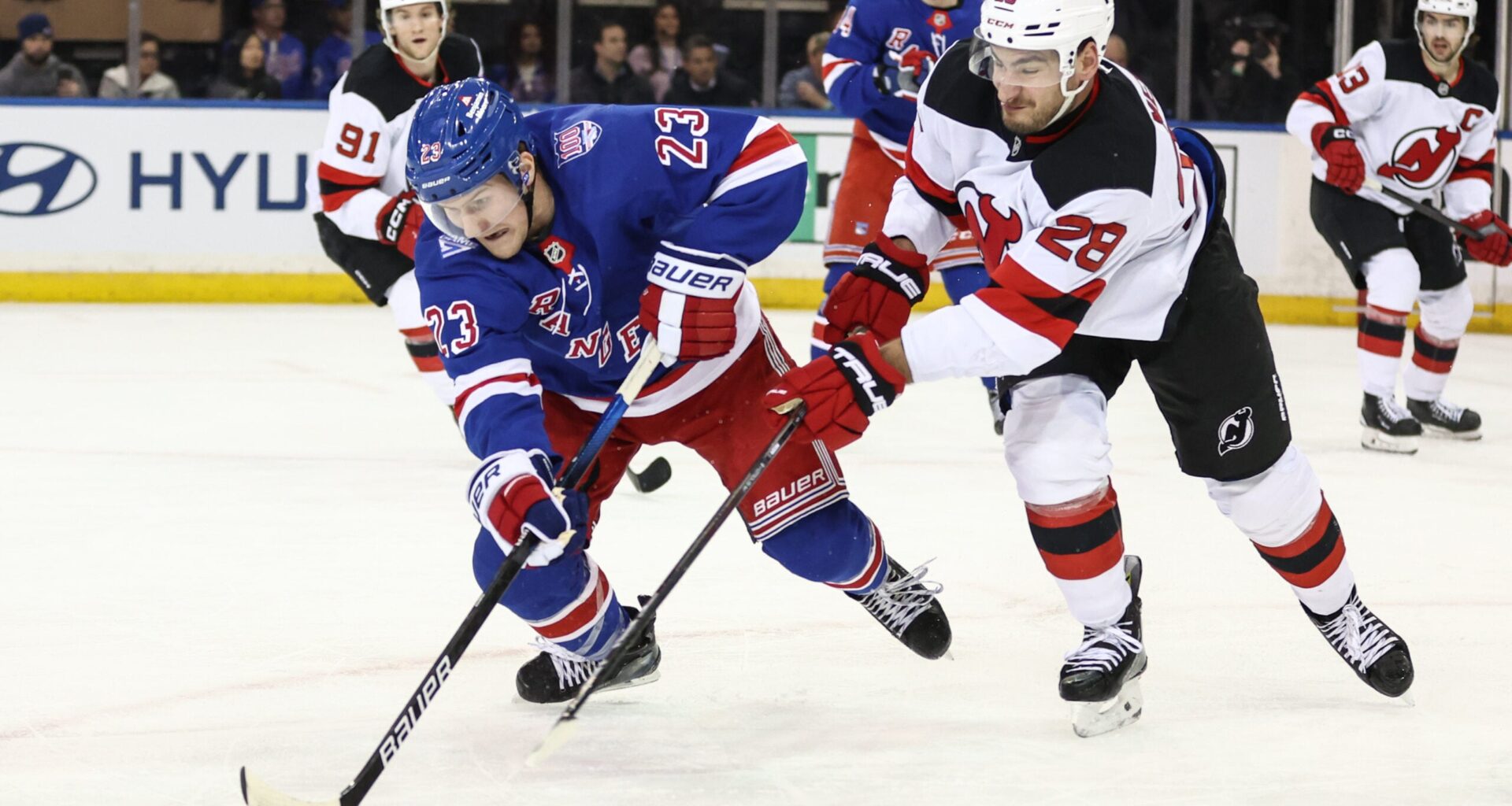 Lineups, storylines seeking 3rd straight win