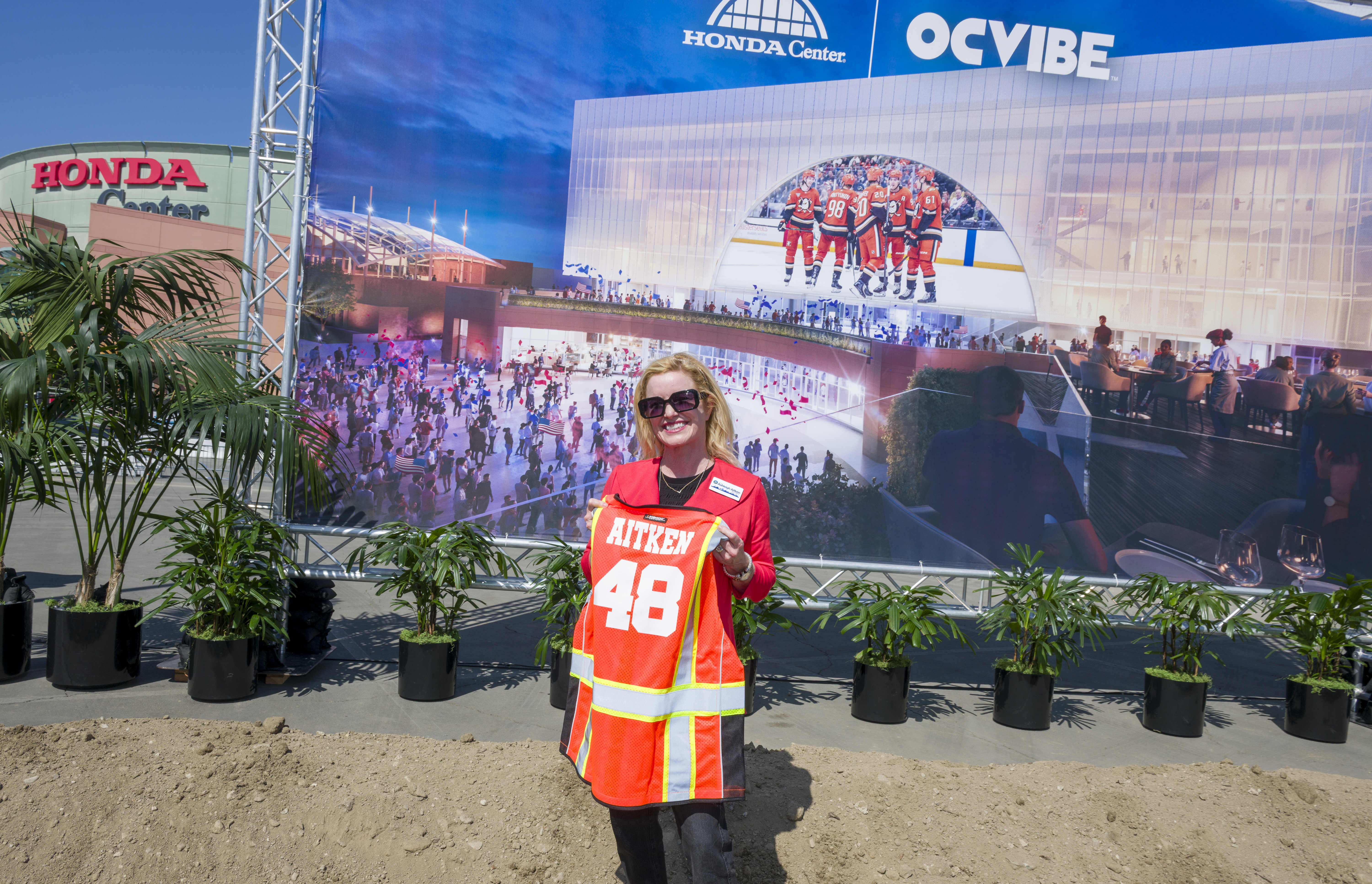 Anaheim Mayor Ashleigh Aitken poses for a photo with a...