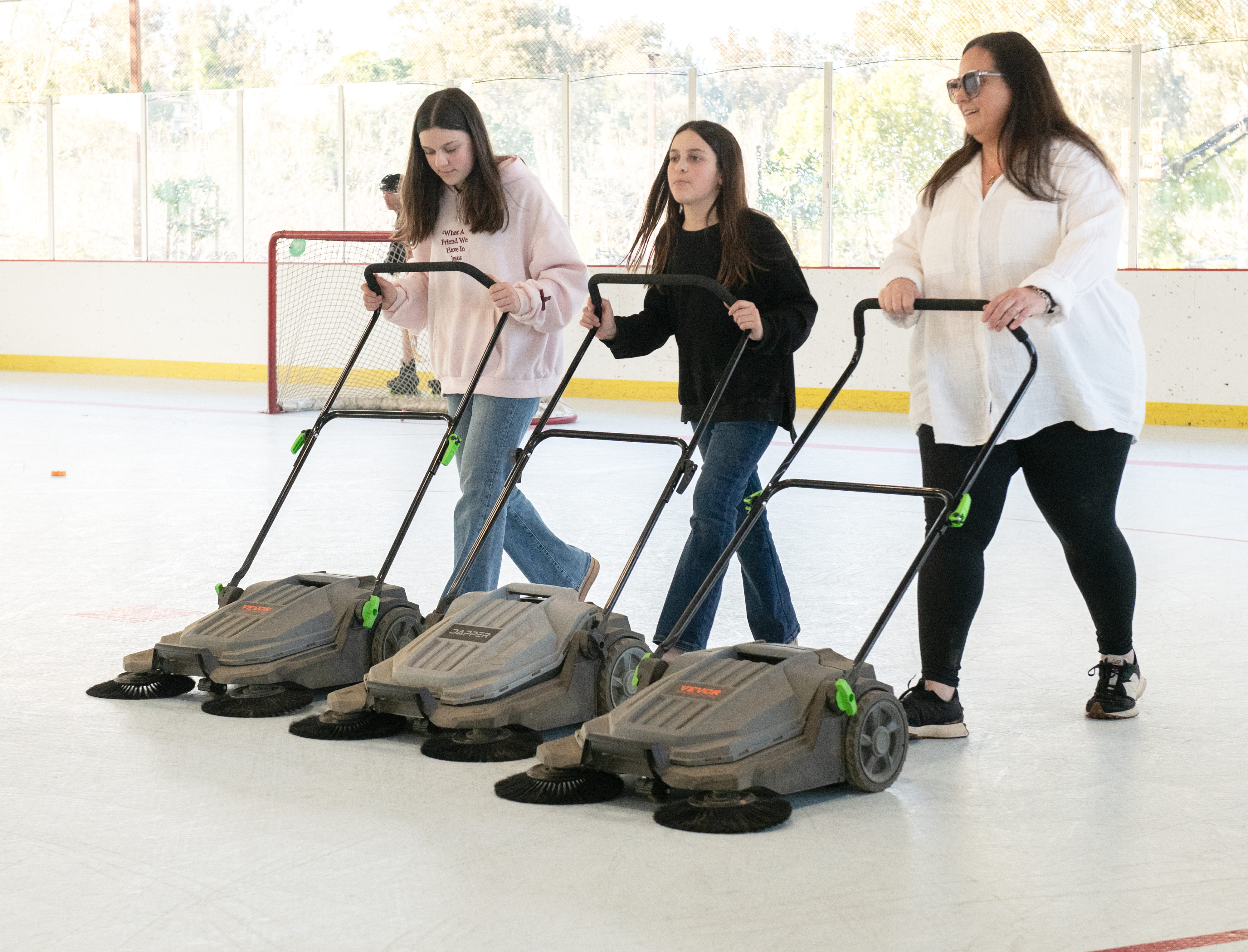 Gianna Ciullo, Ava Ciullo and their mother Danielle Ciullo sweep...