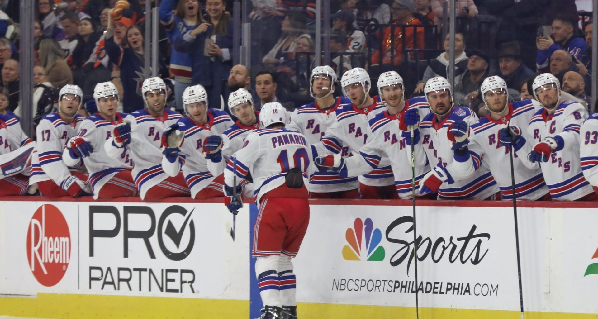 4 Teams That Should Undergo a Fire Sale at the 2026 Trade Deadline - The Hockey Writers - Trade Deadline