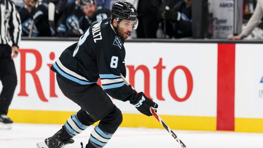 Nick Schmaltz, Utah Mammoth....