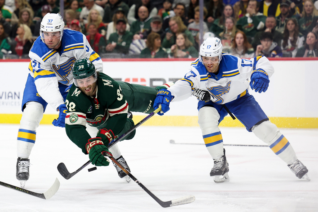 Scrappy Blues steal one from Wild with late rally – Twin Cities