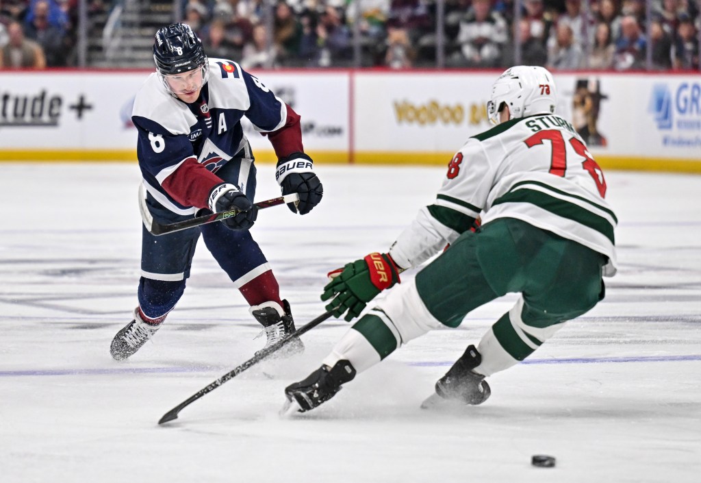 Avalanche best Wild in shootout, sweep division rivals in huge weekend