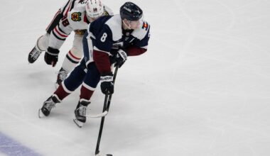Colorado Avalanche defeat Chicago Blackhawks 3-1 at Ball Arena