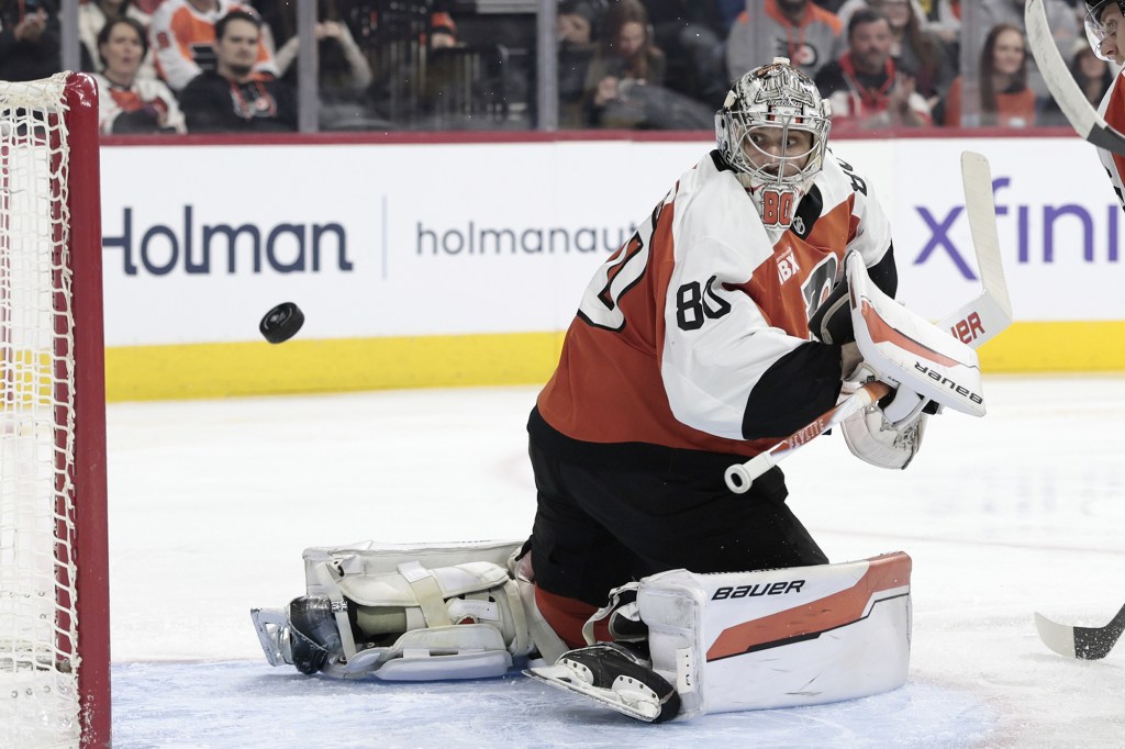 Flyers lose to Columbus in shootout at home