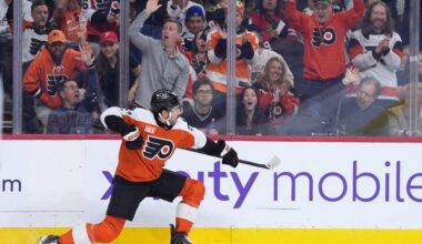 Flyers get just what they needed in easy win over Blackhawks