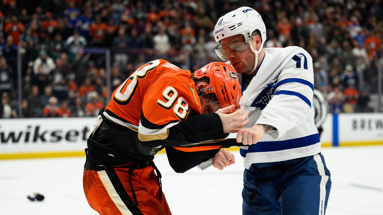 Maple Leafs, Ducks combine for 85 PIMS in emotional game