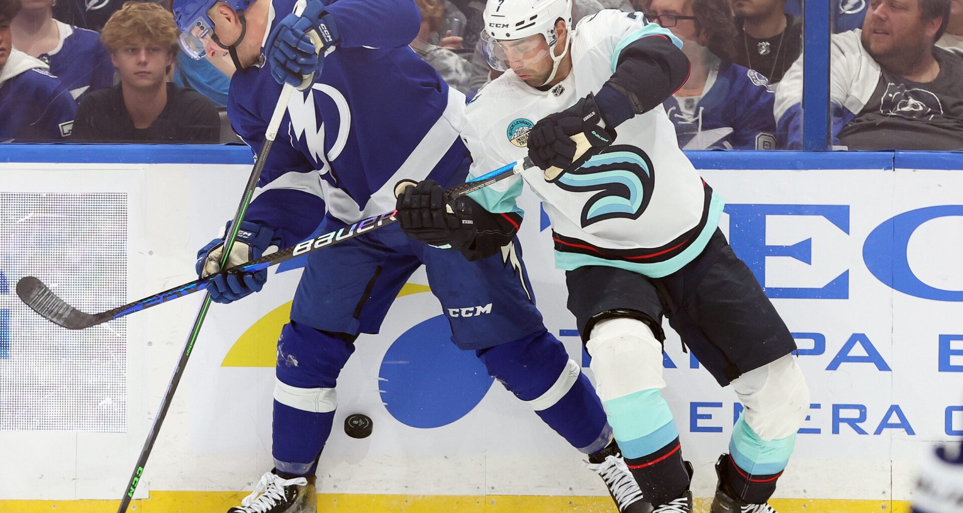 Seattle Kraken Extends One of Its Originals - LWOS Hockey