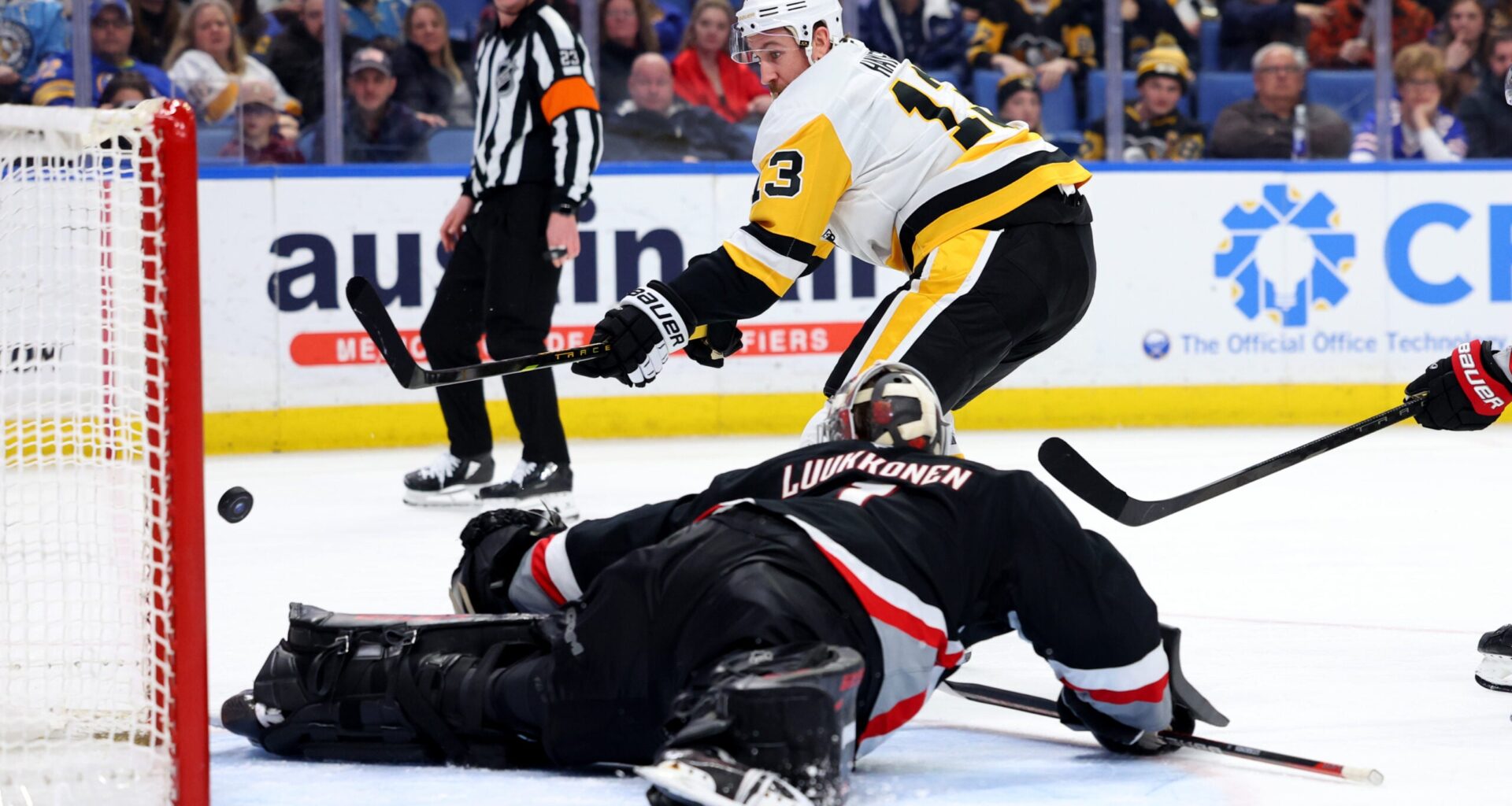 The Pittsburgh Penguins Host the Buffalo Sabres