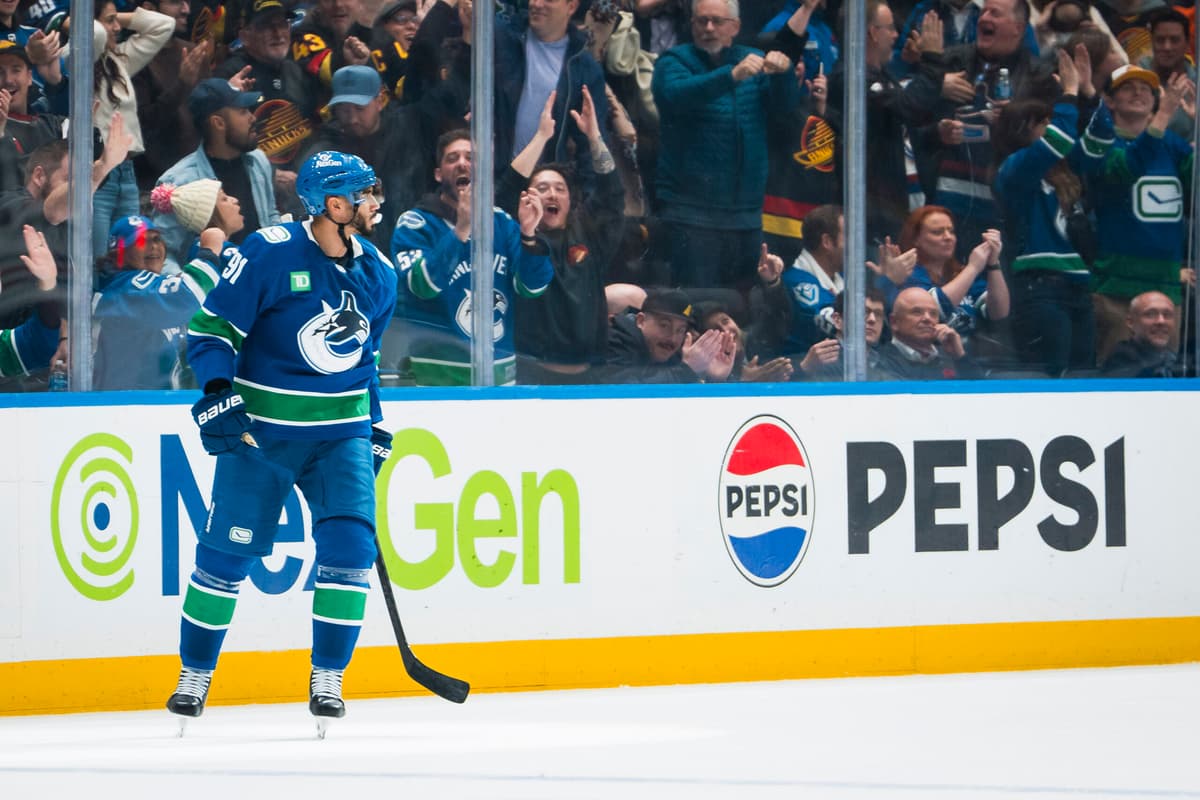 How Canucks winger Evander Kane reached 1,000 NHL games, by the numbers