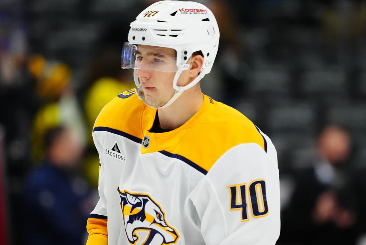 Predators sign Fedor Svechkov to two-year extension