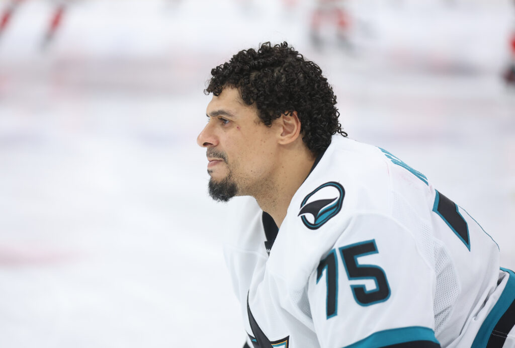 Sharks' Ryan Reaves Out Week-To-Week