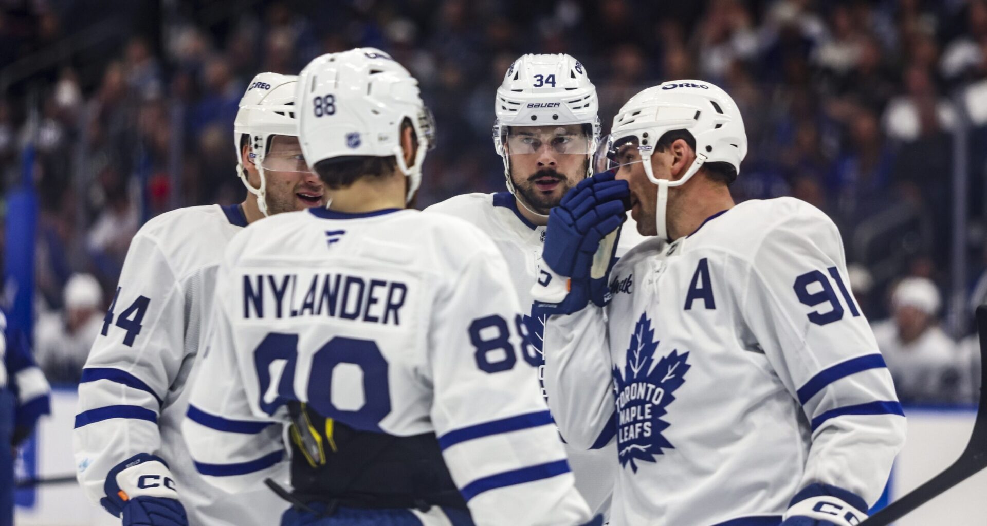 Auston Mathews boos Toronto Maple Leafs fans