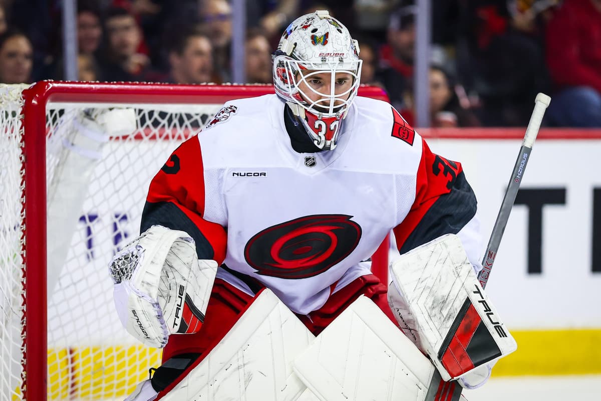 Carolina has a goalie problem with Bussi’s recent struggles