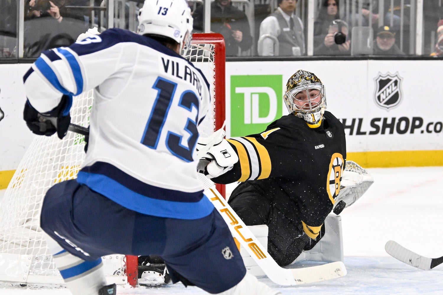 Jeremy Swayman is The Peterson School’s Hardest Working Player of the Week - 98.5 The Sports Hub