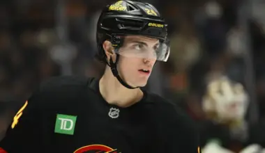 Canucks' Zeev Buium gets $72 million contract update after trade image