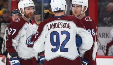 Deen's Daily: Avs' Healthy Homecoming; Red Wings Keep Pace; Carolina Roster Upgrade?