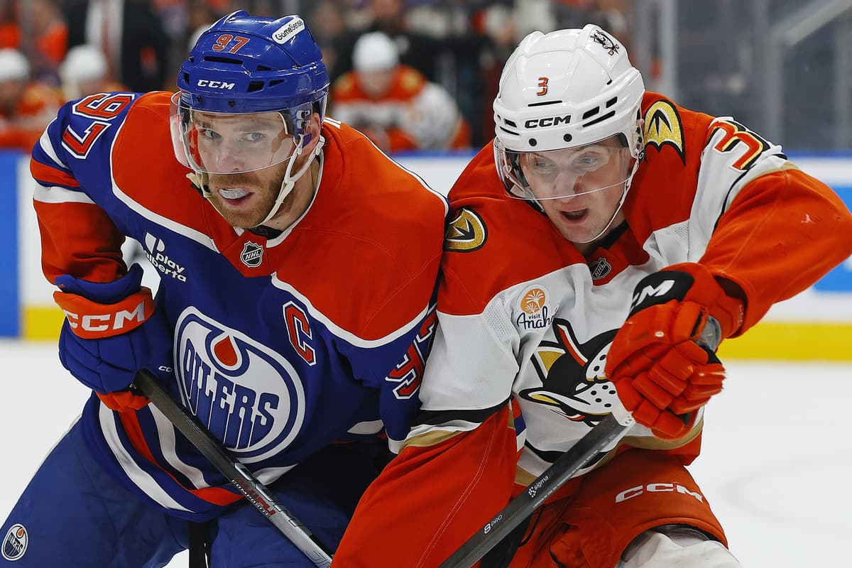 Oilers close gap in Pacific Division with regulation win over Ducks