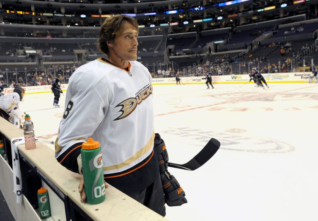 12. Teemu Selanne