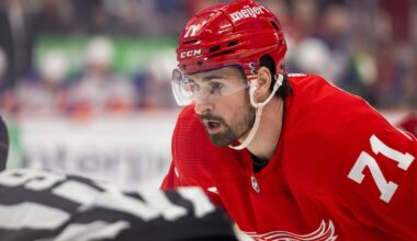 The Daily: Larkin Hopeful for Tonight; Senators Hurting on Blue Line