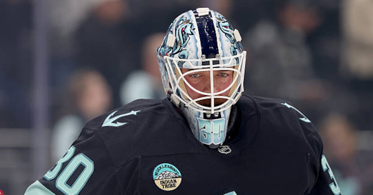 Seattle Kraken activate G Matt Murray (lower-body injury) from IR