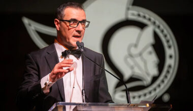 Ottawa Senators GM Steve Staios stands by struggling goalie Linus Ullmark