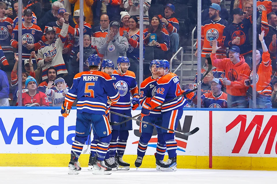 <p>The Edmonton Oilers celebrate a goal scored by forward Vasily Podkolzin (92) during the second period against the Carolina Hurricanes at Rogers Place. Mandatory Credit: Perry Nelson-Imagn Images</p>