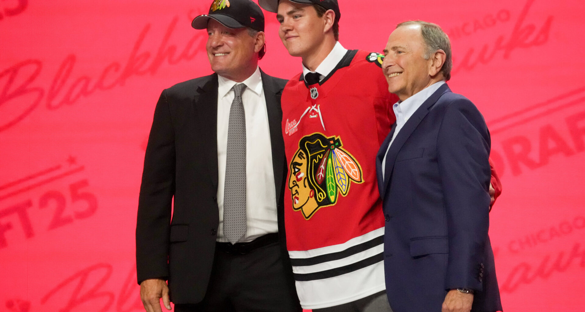 Anton Frondell to Join Blackhawks in Coming Days