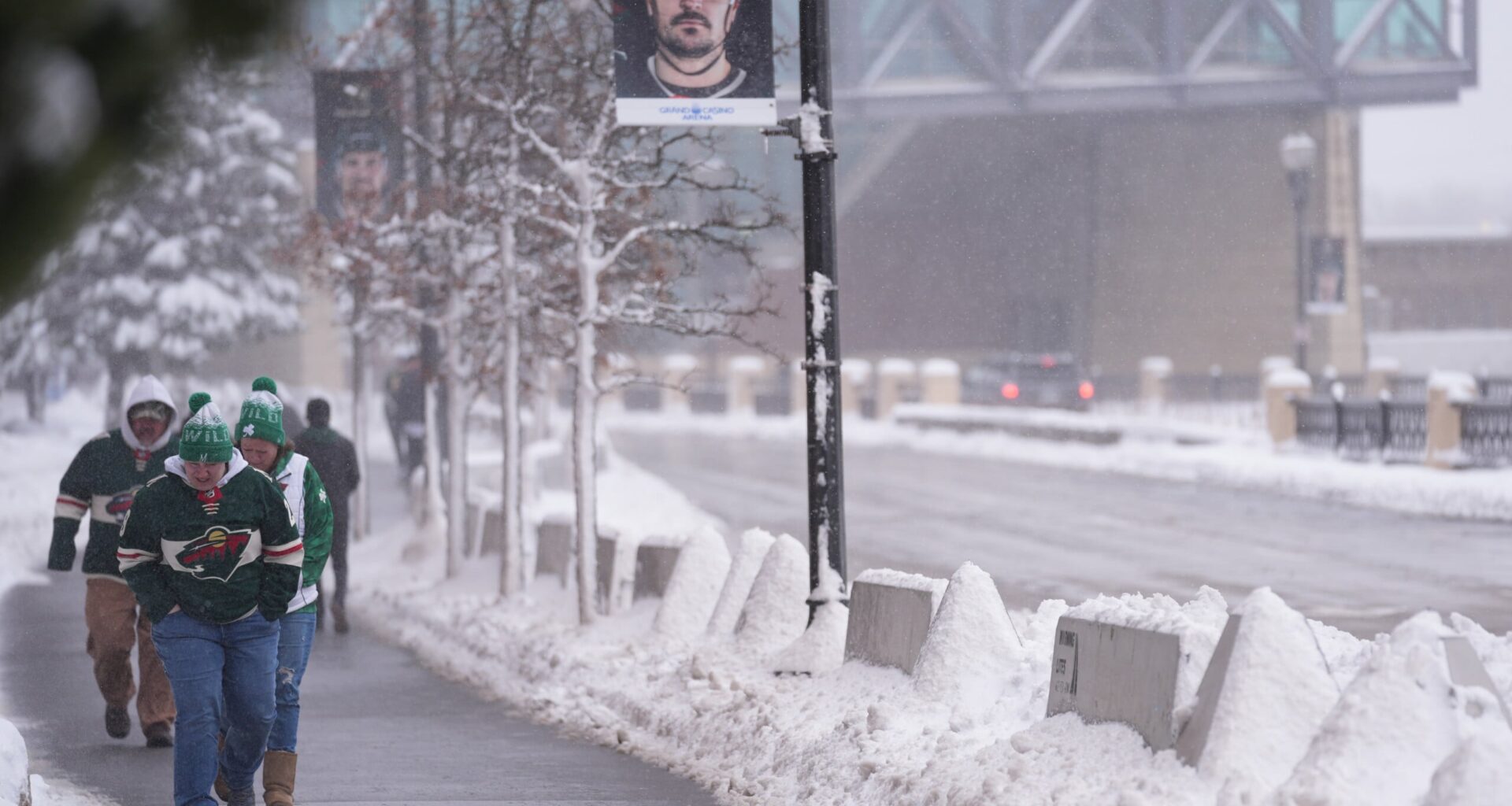 Big snows in Minnesota, Wisconsin, Michigan