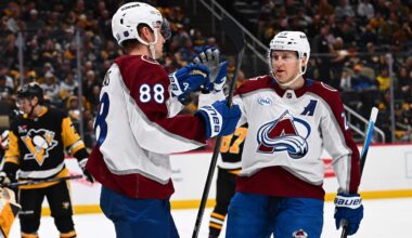 Necas scores twice, Avalanche cruise past Penguins for 3rd straight win