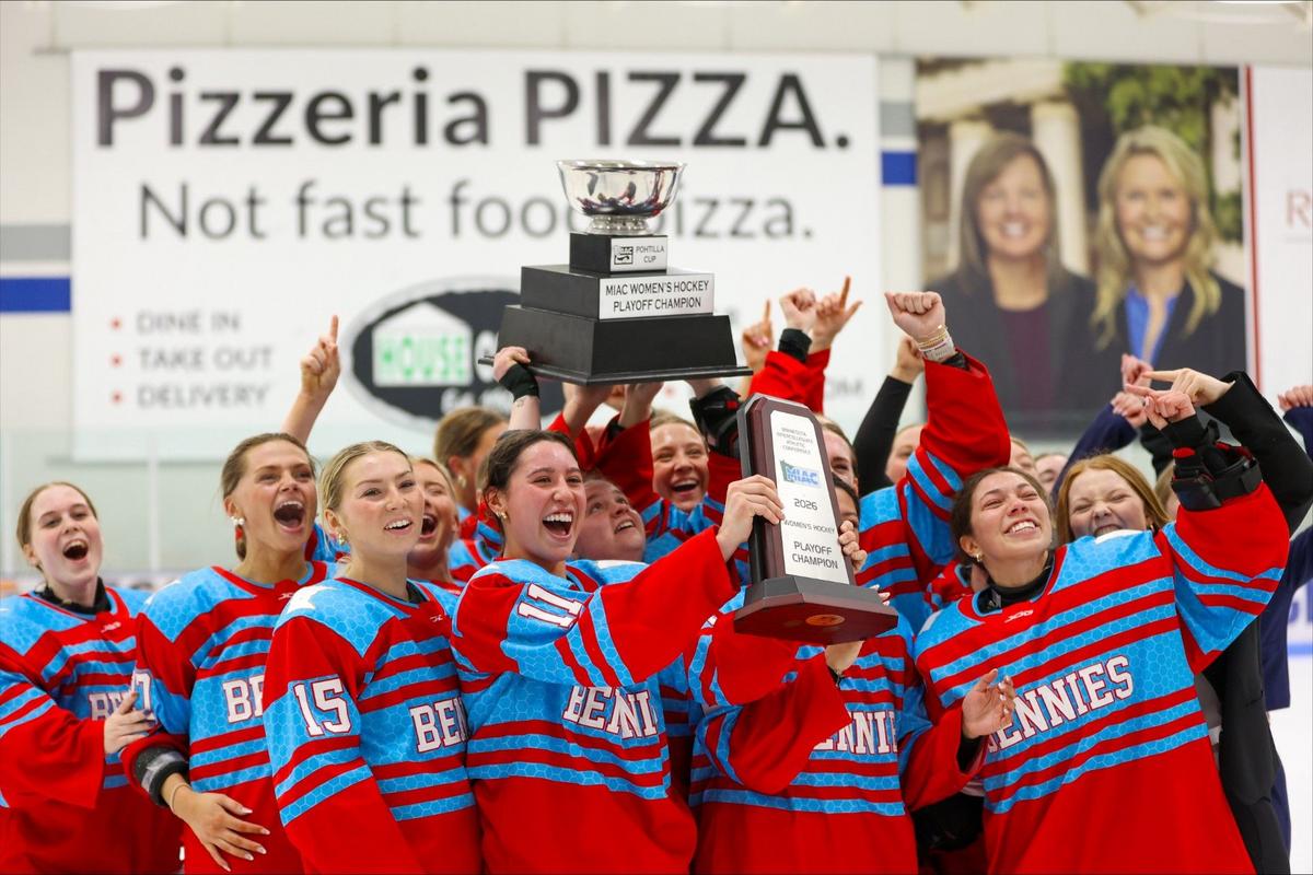 St. Benedict's Hockey Achieves Milestones In 2025-2026 Season