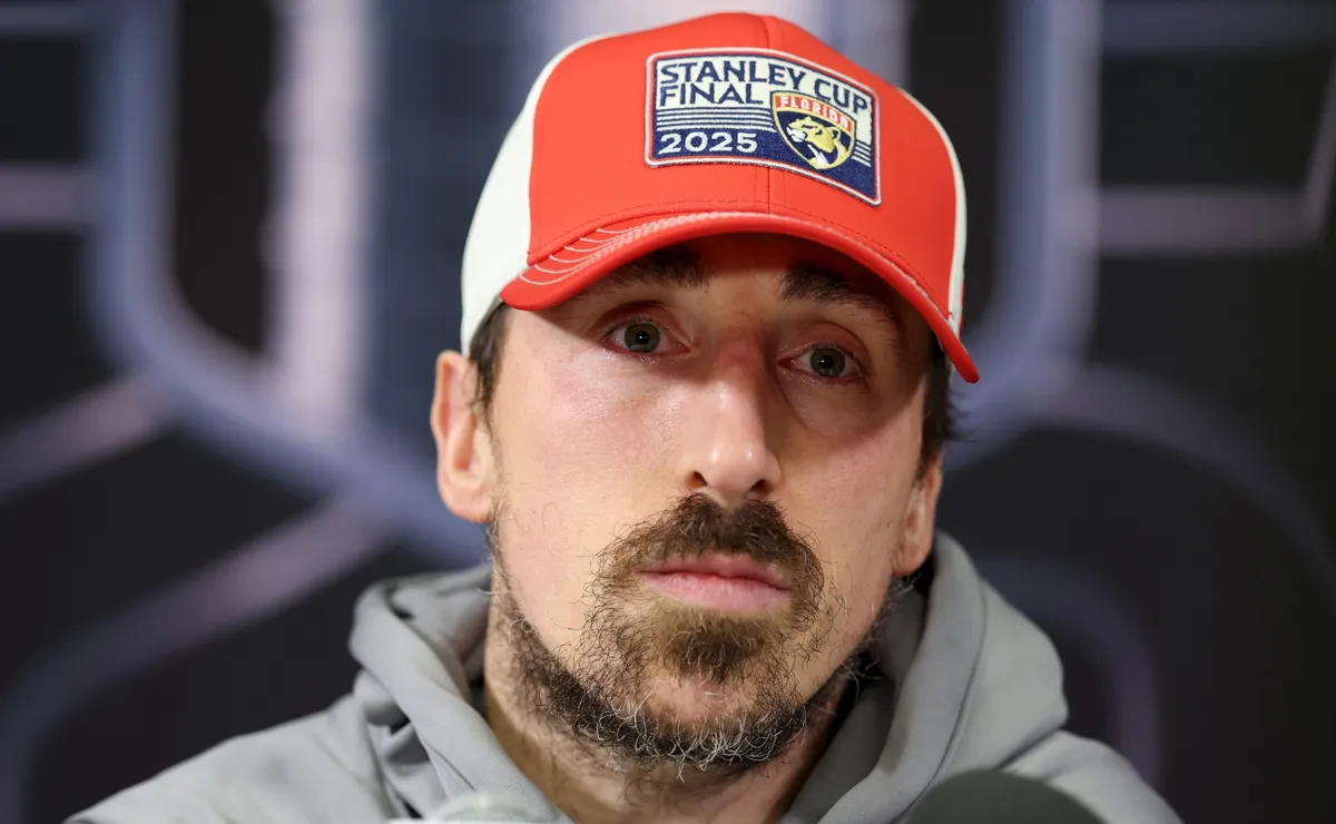 Brad Marchand, Panthers welcome back Stanley Cup champion as key teammate is activated and another is placed on IR