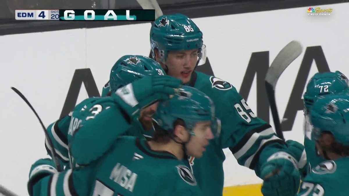 Shakir Mukhamadullin scores go-ahead Sharks goal in third period vs. Oilers