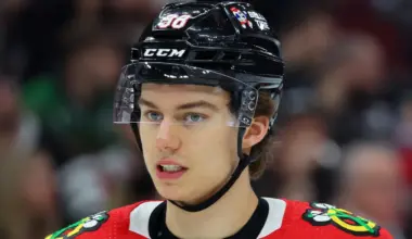 Blackhawks' Jeff Blashill dodges question about Connor Bedard and Anton Frondell