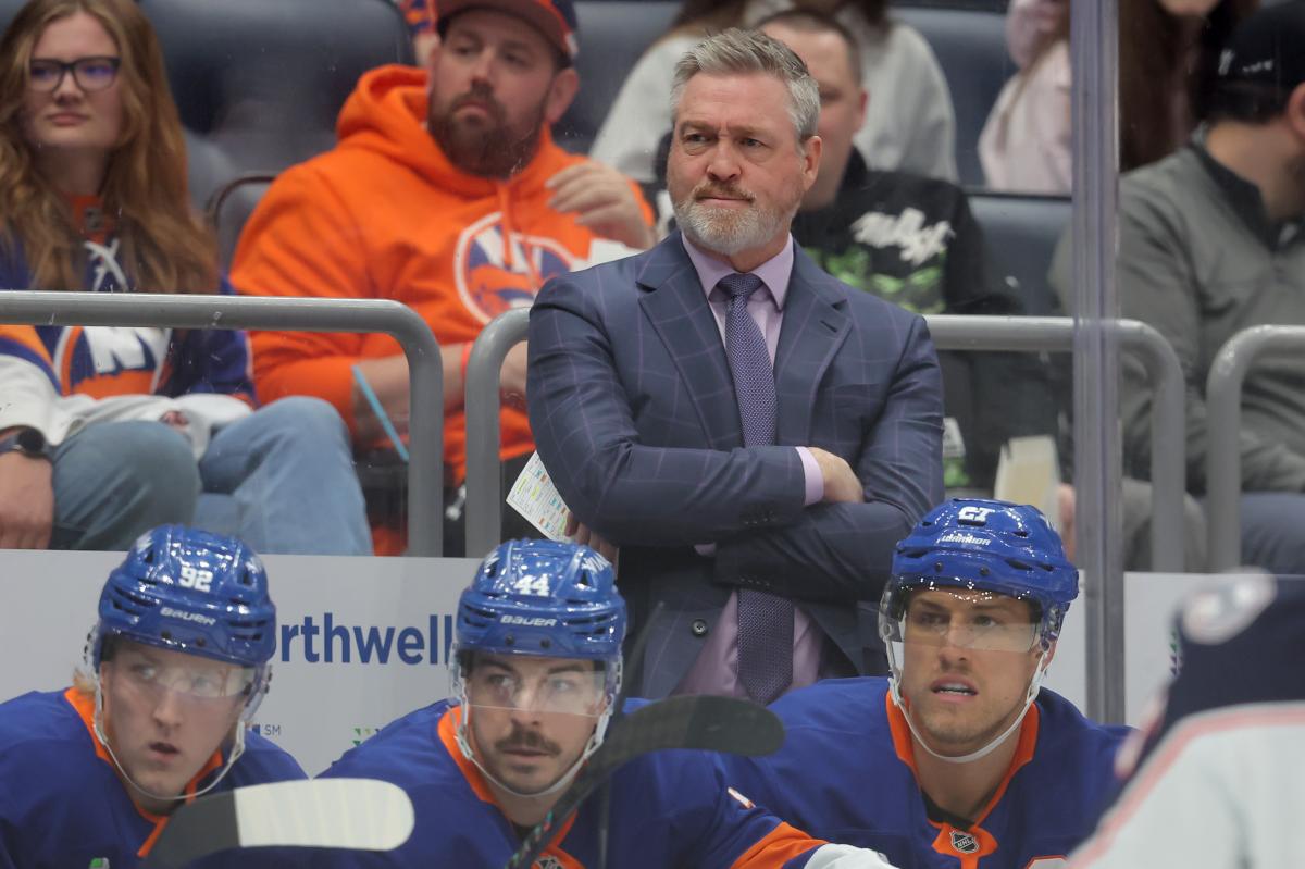 The time for Patrick Roy's experiments with Islanders lines is over