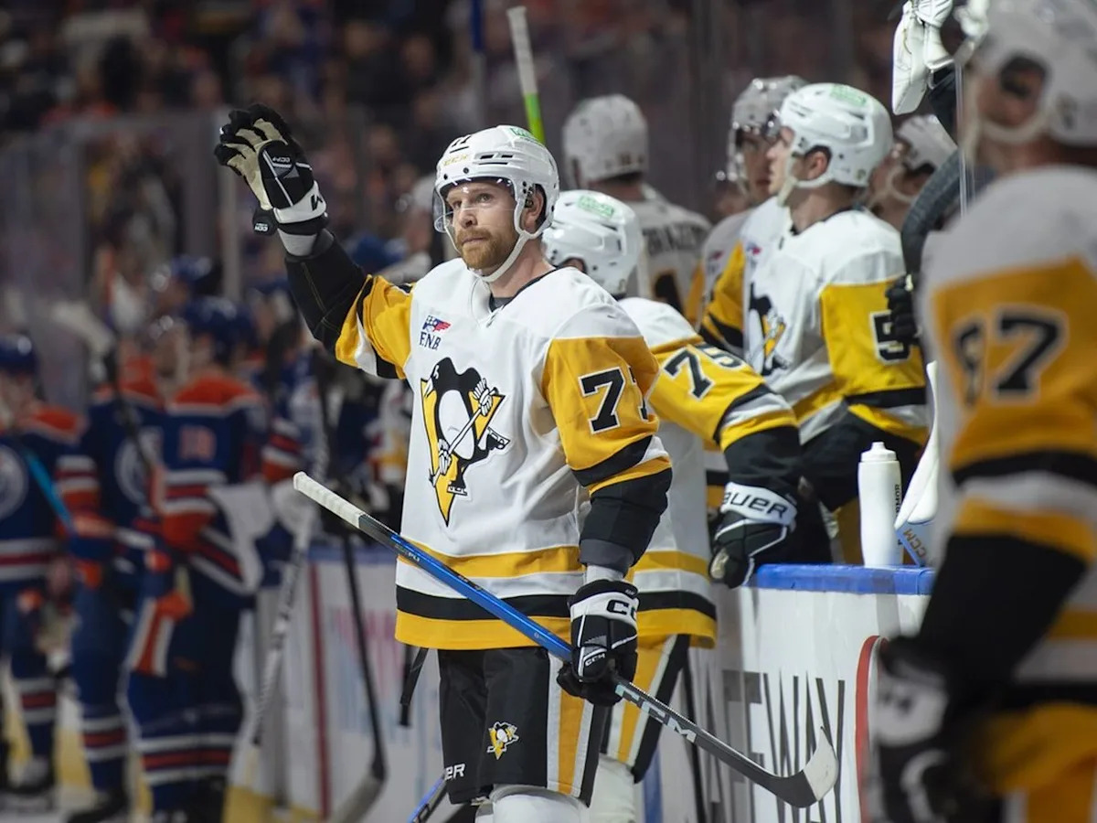 Ex-Oilers d-man, a thorn in side of Edmonton management, faces off vs team tonight