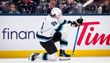 Cooley scores 2nd goal in OT, Mammoth recover to edge Blue Jackets