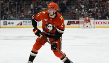 Ducks' Cutter Gauthier exits vs. Maple Leafs with upper-body injury