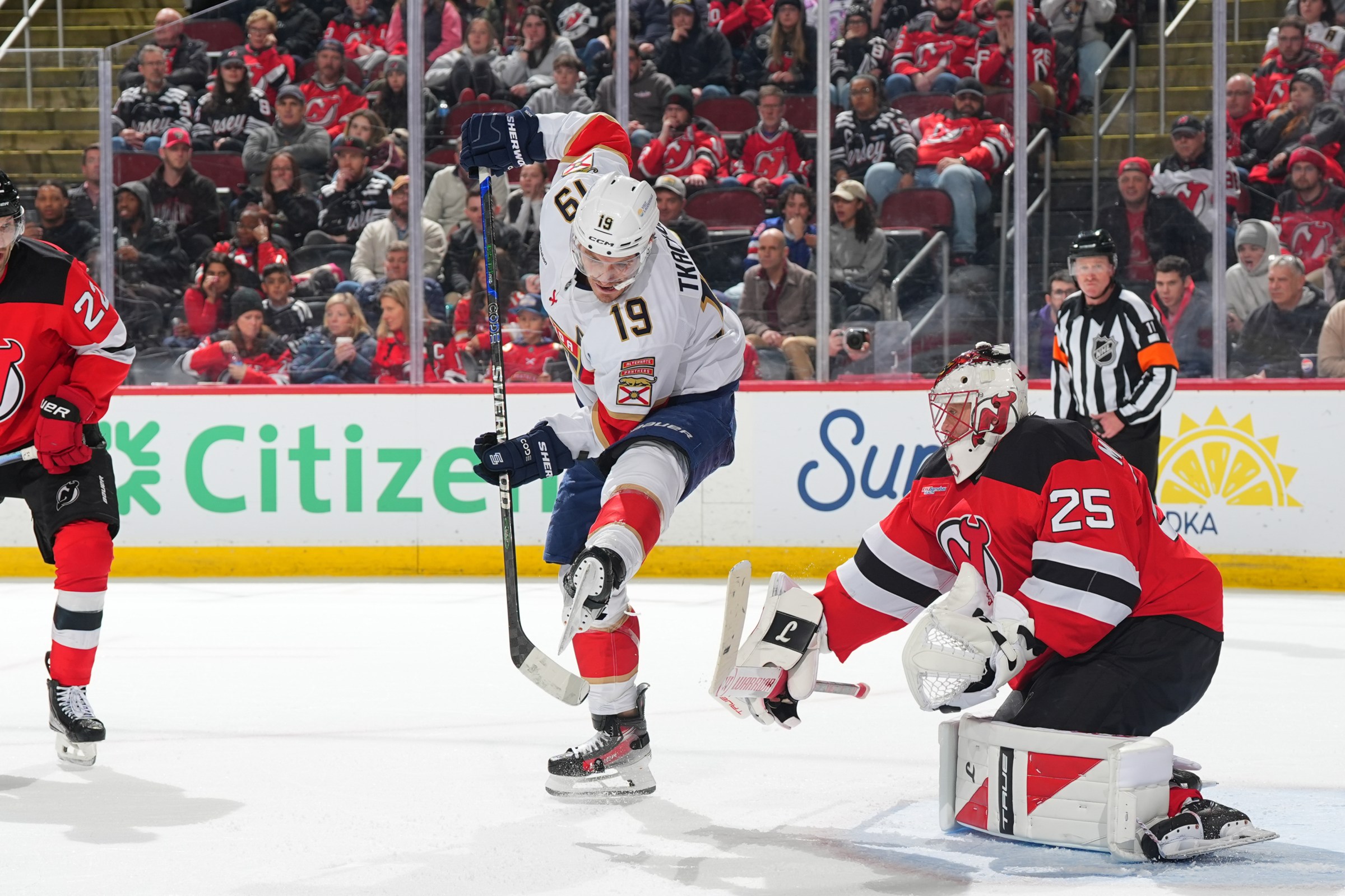 NEWARK, NJ - MARCH 03: Jacob Markstrom #25 of the New Jersey Devils defends his net during the second period of the game against the Florida Panthers on March 3, 2026 at the Prudential Center in Newark, New Jersey. (Photo by Rich Graessle/NHLI via Getty Images)