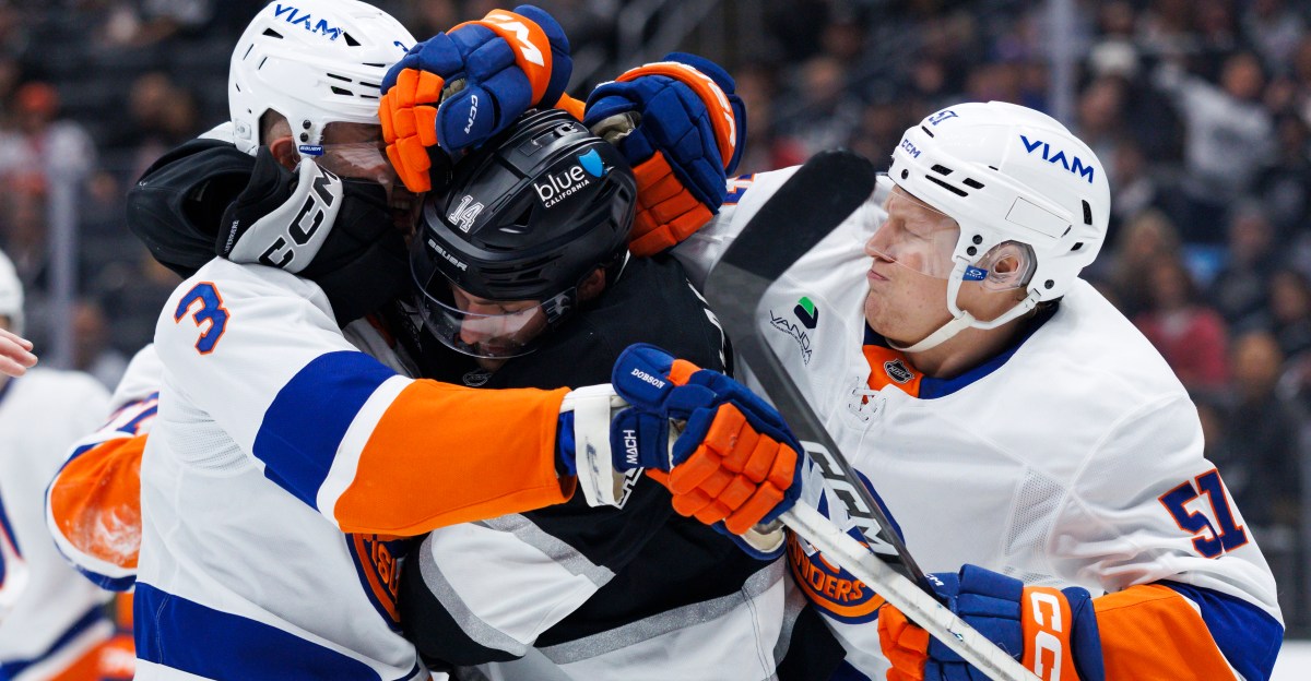 Islanders vs. Kings Gameday: Line adjustments