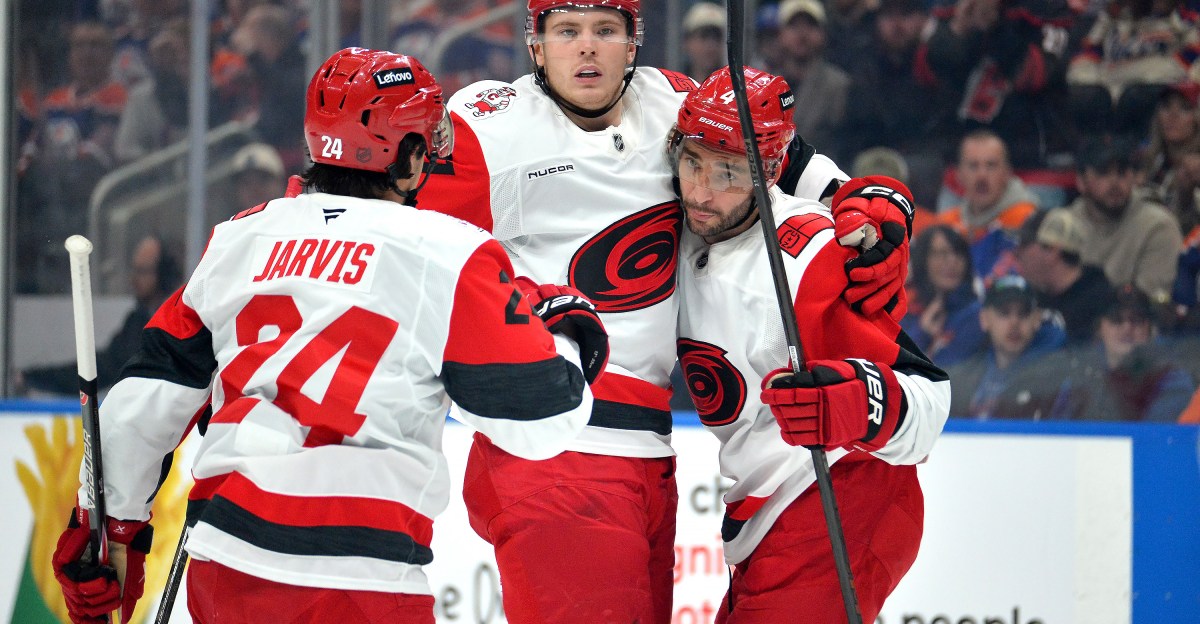 Hurricanes pull away late defeating Oilers 6-3