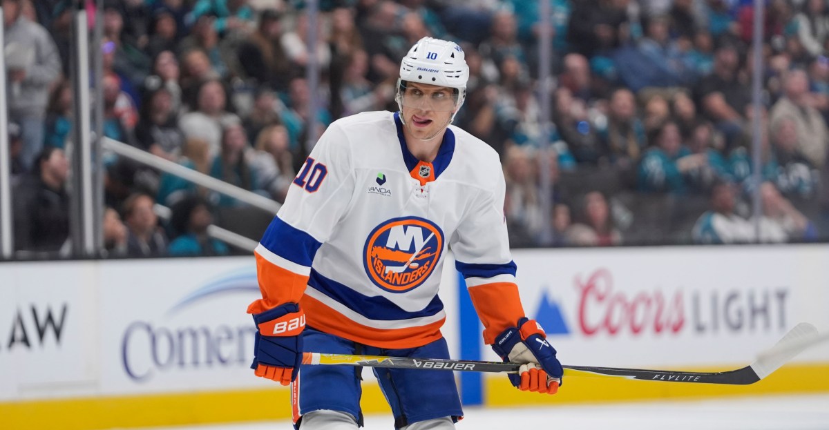 Islanders News: Finishing the road trip, packing up Schenn