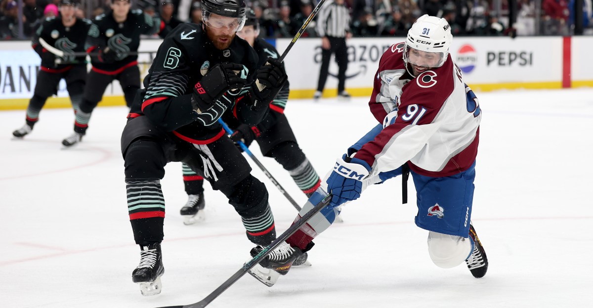 Recap: MacKinnon’s four-point night powers Colorado over Seattle